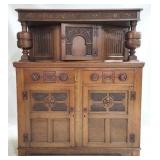 Original Finish Oak Carved Court Cupboard