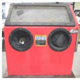 Heavy Duty Tool Media Blasting / Cleaning Machine