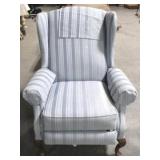 Recliner - 40" x 28" x 36"