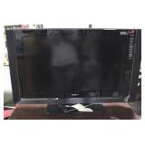 Sony 32" LCD TV w / Remote