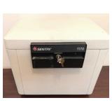 Sentry Model 1170 Safe with Key - 13" x 15" x 12"