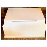 Toys R Us Toy Chest - 18" x 33" x 18"