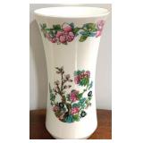 English Royal Vale Vase - 6" Tall