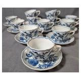 22pc Blue Onion Blue Danube Cups & Saucers
