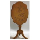 Bird Decorated Vintage Tilt Top Table