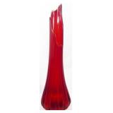 LE Smith 24" Amberina Ribbed Swung Vase