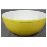 Pyrex Yellow Mixing Bowl 5x10"
