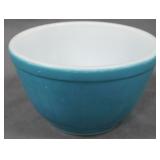 Pyrex Blue Mixing Bowl 3.5x6"