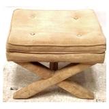 Padded Bench Chair - 18" x 17" x 30"