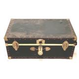 Flat Top Trunk - 18" x 31" x 15"