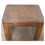 Table - 26" x 22" x 20"