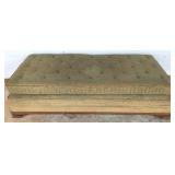 Vintage Lounge Sofa - 21" x 69" x 33"