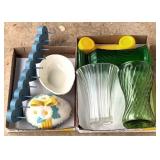 2 Trays Assorted Items