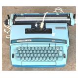 Coronet Super 12 Typewriter
