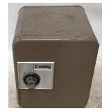 Sentry Safe- 14" x 14" x 19"