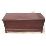 Lane Cedar Chest - 20" x 37" x 19"