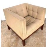 Chair - 28" x 31" x 31"