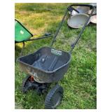 Scotts Turf Builder Seeder 29 x 20 x 18