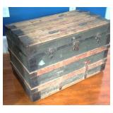 Vintage Flat Top Trunk 23 x 34 x 20