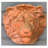 Lion Head Planter 12 x 14
