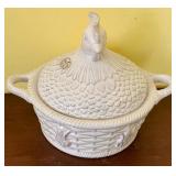 Covered Rooster Dish 10 x 8