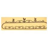 Rooster Adorned Metal Wall Plate Rack