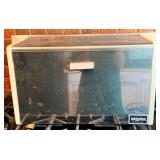 Electric Brisker 11 x 19 x 9