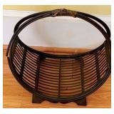 Vintage Basket 19", handle as is