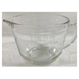 Corning 1 Quart Measuring Bowl