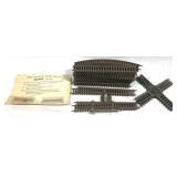 Vintage Gilbert HO Scale Train Tracks (40 Piece)