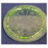 Uranium Green Cameo Depression Ftd Tray