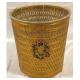 Metal Trashcan w/ plastic liner - 9 x 10