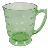 Uranium Green 4 Cup Measurer 6"