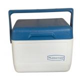 Rubbermaid Cooler - 9 x 10 x 8