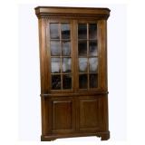 Bench Made Corner Cabinet w/ Dental Molding