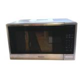 Panasonic 1100W Microwave - 20 x 15 x 12