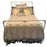 Vintage Iron Full-Size Bed w/ Bedding