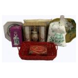 Assorted Holiday Items