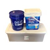 Tote & Assorted Items