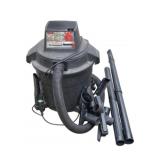 Craftsman Wet/Dry Vac w/ Attachments