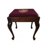 Vtg Needlepoint Floral Stool Queen Anne Legs