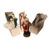 4 Santa Figures
