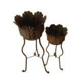 2 Metal Cabbage Planters on Stand - 34 x 16