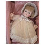 Madame Alexander Mary Mine Blonde Doll 16"