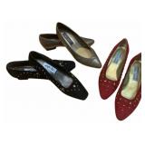 3 Pairs of Women