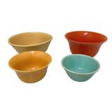 4 Hall Mixing Bowls - 4 x 9