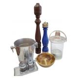 Assorted Kitchenware Items