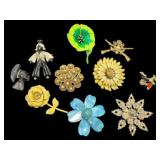 Group of Vtg Costume Brooches & Pins