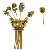 Coro Stickpin Holder Brooch w/ Stickpins