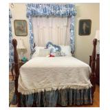 Full Size Acorn Post Walnut Bed w/ Bedding